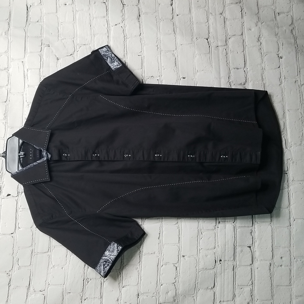 ENVY Couture 100% cotton slim fit Short Sleeve Buttondown shirt Size Small EUC